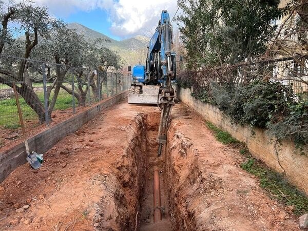 Δήμος-Μαραθώνα:-Συνεχίζονται-τα-μεγάλα-έργα-υποδομών-–-Αποχέτευση-σε-Γραμματικό,-Καλέντζι,-Άνω-Σούλι-και-Άγιο-Παντελεήμονα