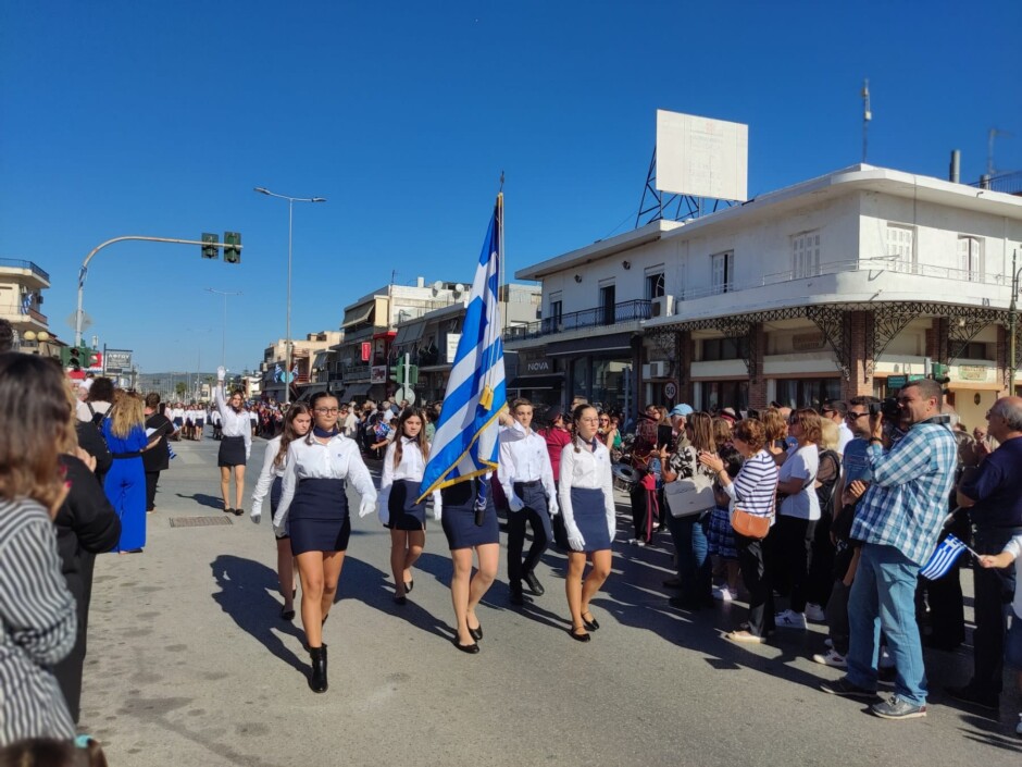 Με-λαμπρότητα-πραγματοποιήθηκε-ο-εορτασμός-της-Εθνικής-Επετείου-της-28ης-Οκτωβρίου-1940-στον-Δήμο-Μαραθώνος